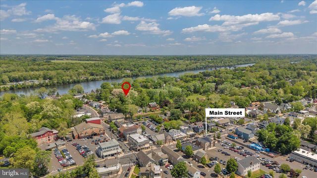 62 FERRY ST, Yardley, PA 19067
