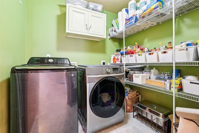21622 SE 297th Street, Kent, WA 98042