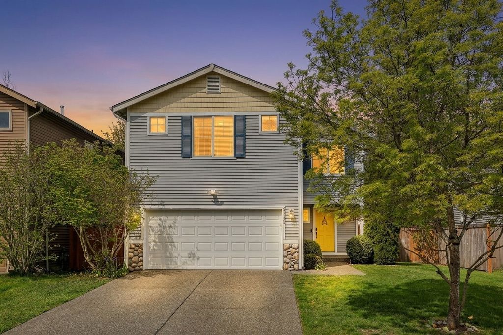 21622 SE 297th Street, Kent, WA 98042