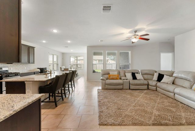 14015 Routt Forest Trail, Conroe, TX 77384