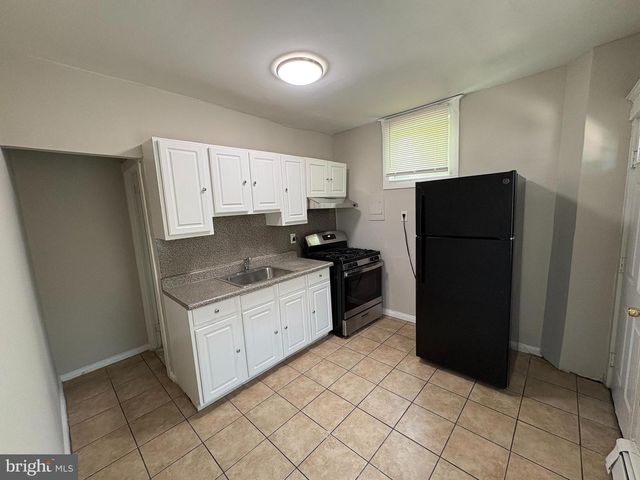 900 MARCELLA ST, Philadelphia, PA 19124