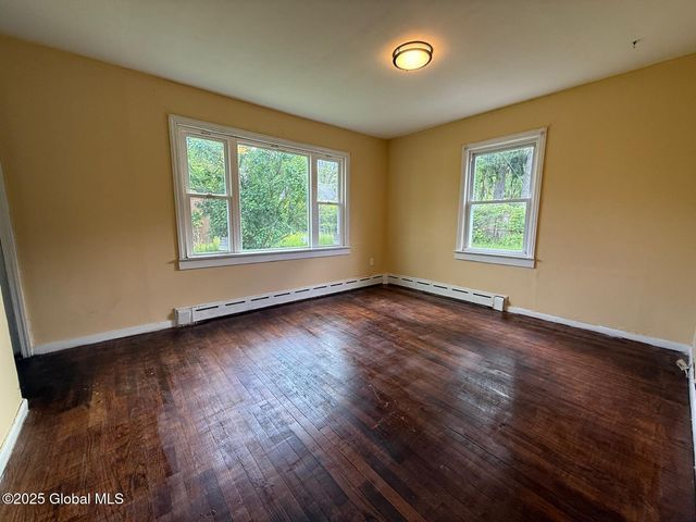 35 Conliss Avenue, Cohoes, NY 12047