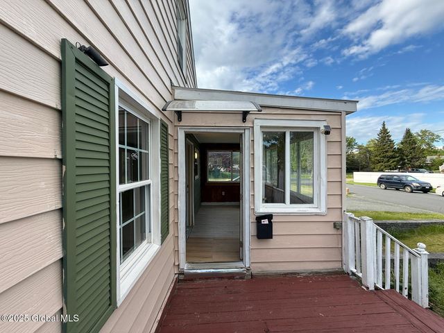 35 Conliss Avenue, Cohoes, NY 12047