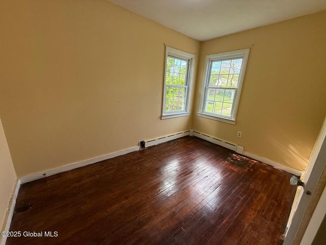 35 Conliss Avenue, Cohoes, NY 12047