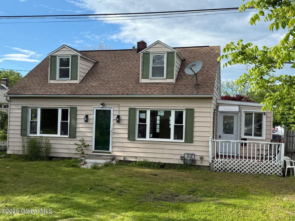 35 Conliss Avenue, Cohoes, NY 12047