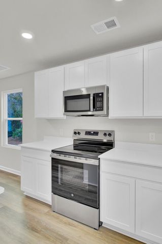 7010 Windham Way, Ladson, SC 29456