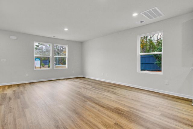 7010 Windham Way, Ladson, SC 29456