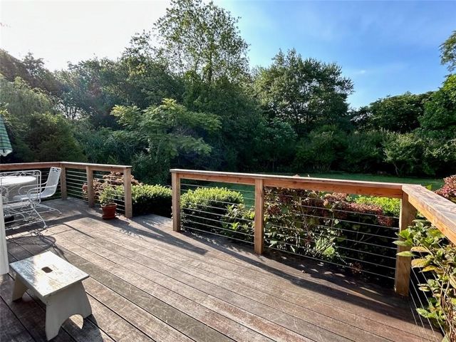 67 High Street, Jamestown, RI 02835