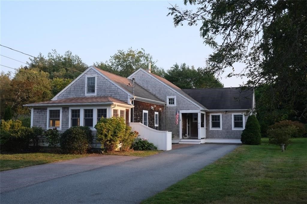 67 High Street, Jamestown, RI 02835