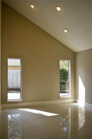 2127 Manor Green Drive, Houston, TX 77077