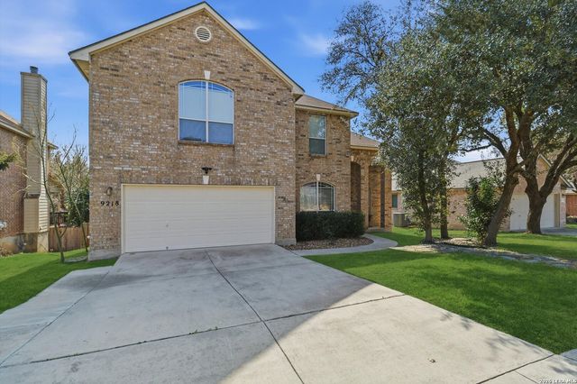 9218 Tay Dr, Helotes, TX 78023