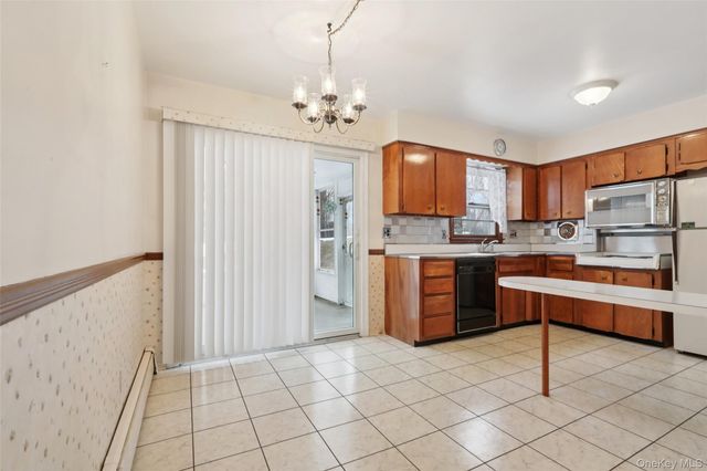 12 Jane Street, Tappan, NY 10983