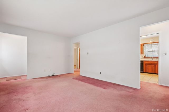 12 Jane Street, Tappan, NY 10983