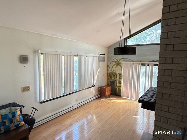65 Glenview Road, Meriden, CT 06450