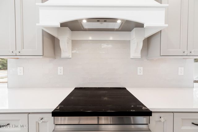 120 NE 17th Street, Oak Island, NC 28465