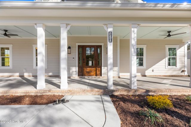 120 NE 17th Street, Oak Island, NC 28465
