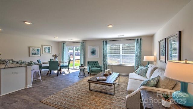 145 Monroe Creek Boulevard ALTAMONT, Asheville, NC 28806