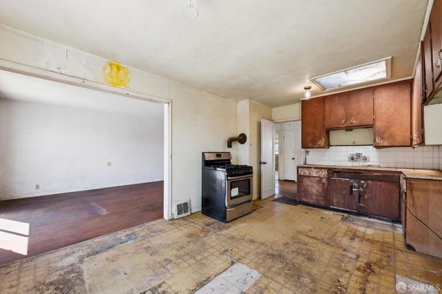 631 Head Street, San Francisco, CA 94132