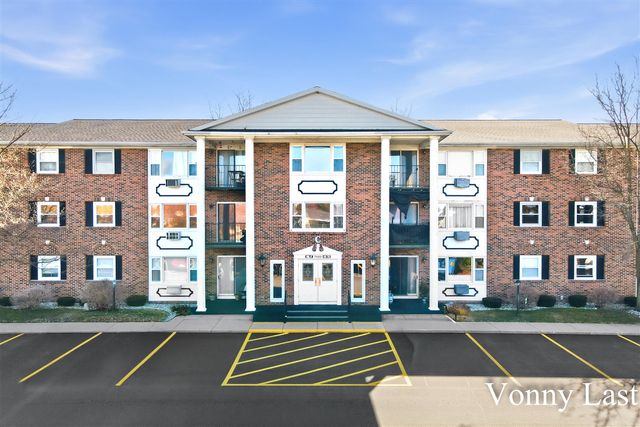 7450 Boulder Bluff Drive 69, Jenison, MI 49428