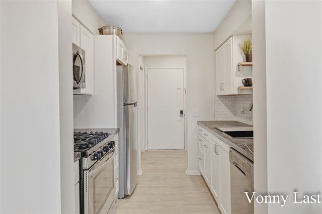 7450 Boulder Bluff Drive 69, Jenison, MI 49428