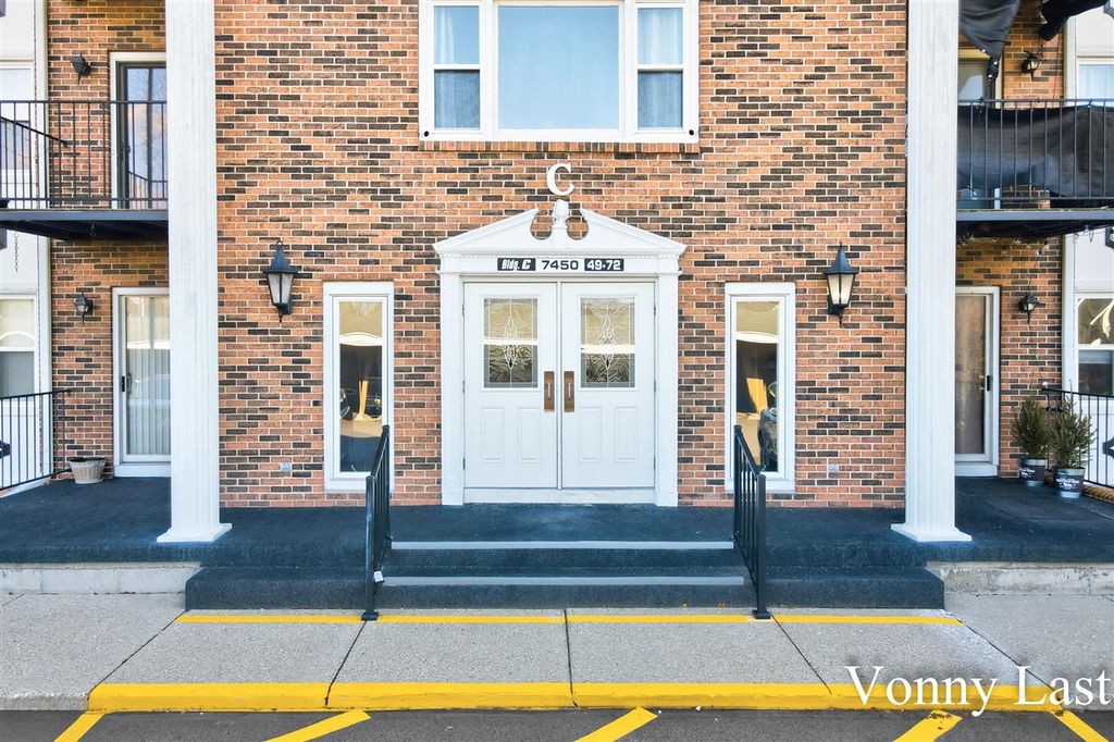 7450 Boulder Bluff Drive 69, Jenison, MI 49428