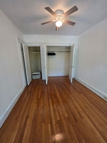 122 Riverway 10, Boston, MA 02215