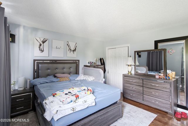 2115 Cedarview Drive, Toms River, NJ 08757