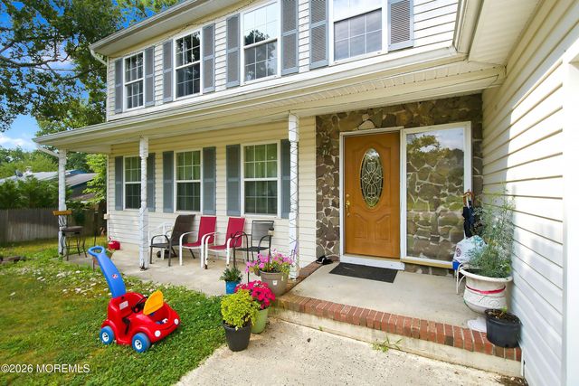 2115 Cedarview Drive, Toms River, NJ 08757