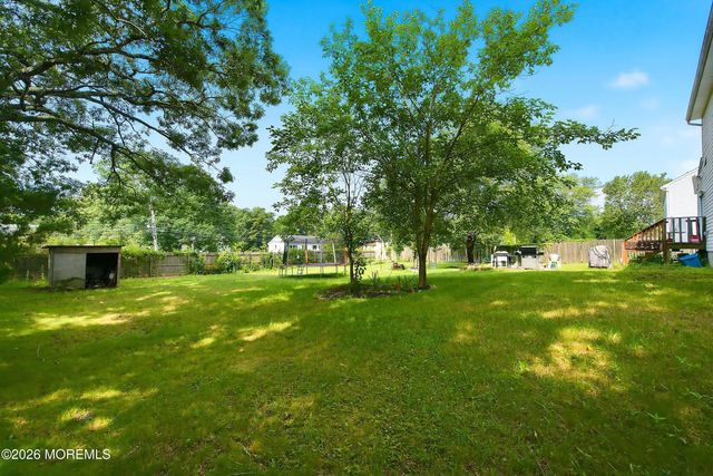 2115 Cedarview Drive, Toms River, NJ 08757