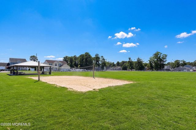 2115 Cedarview Drive, Toms River, NJ 08757