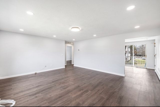 54 Will Dr 87, Canton, MA 02021