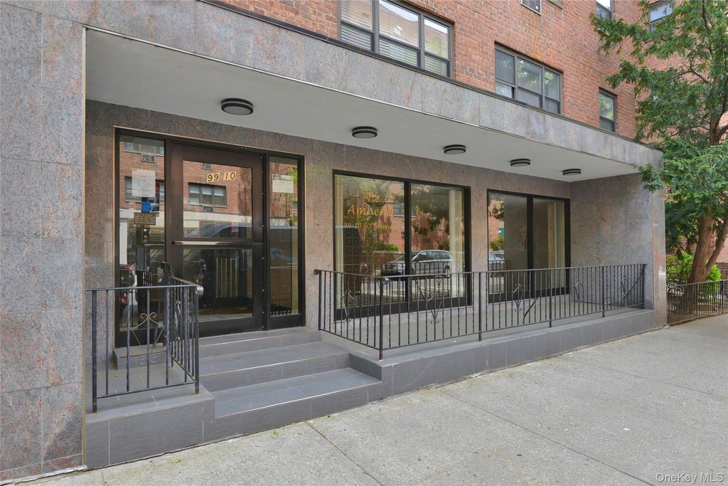 99-10 60Ave 3B, Corona, NY 11368