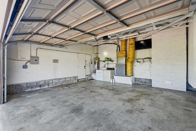 1736 San Pasqual Valley Road, Escondido, CA 92027
