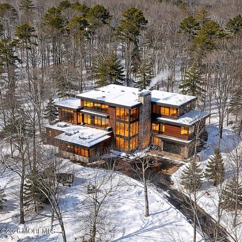 216 Lenape Trail, Jackson, NJ 08527