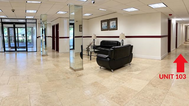4174 Inverrary Drive 103, Lauderhill, FL 33319