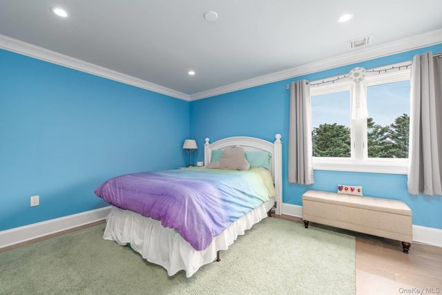 12950 Oregon Road, Cutchogue, NY 11935