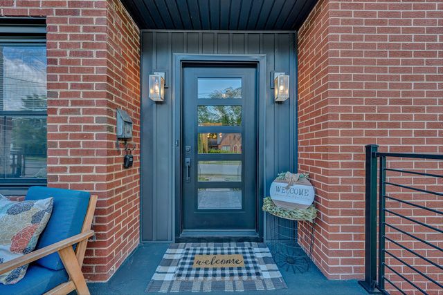606 N Broad ST, Salem, VA 24153