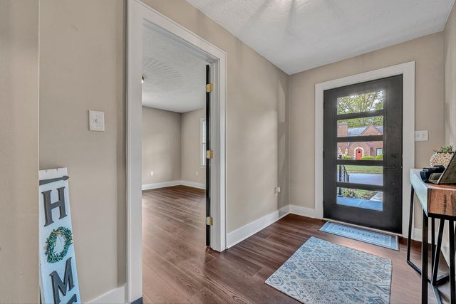 606 N Broad ST, Salem, VA 24153