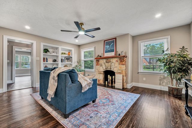 606 N Broad ST, Salem, VA 24153