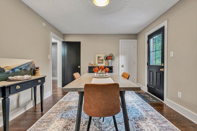 606 N Broad ST, Salem, VA 24153
