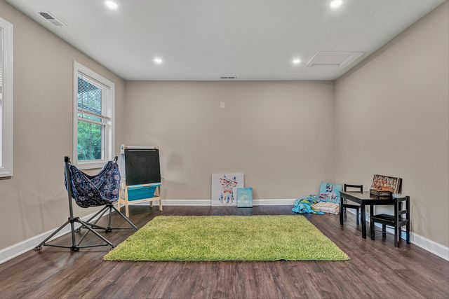 606 N Broad ST, Salem, VA 24153