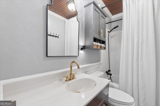 5132 Hartsook Drive NE, Covington, GA 30014