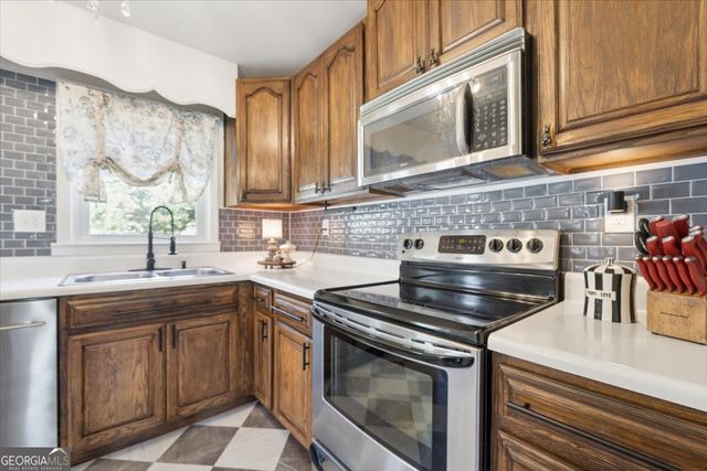 5132 Hartsook Drive NE, Covington, GA 30014