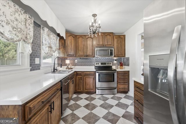 5132 Hartsook Drive NE, Covington, GA 30014