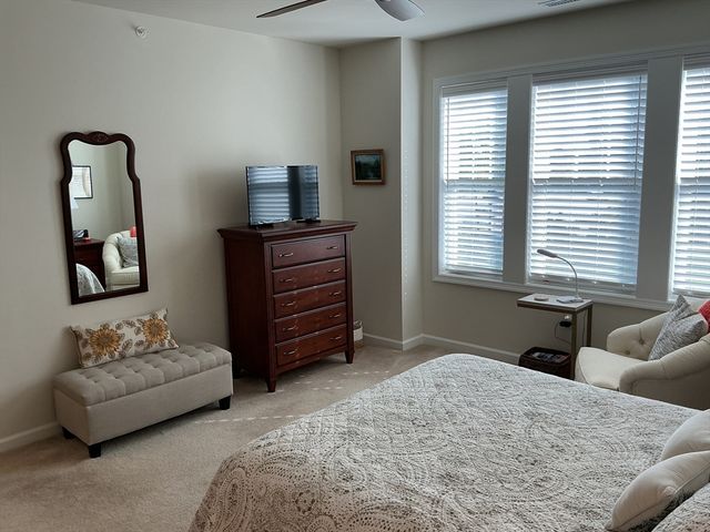 2 Francis Dr. 401, Andover, MA 01810