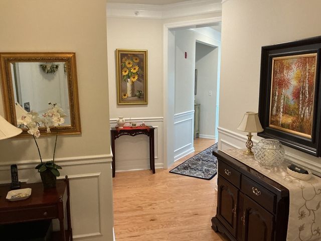 2 Francis Dr. 401, Andover, MA 01810