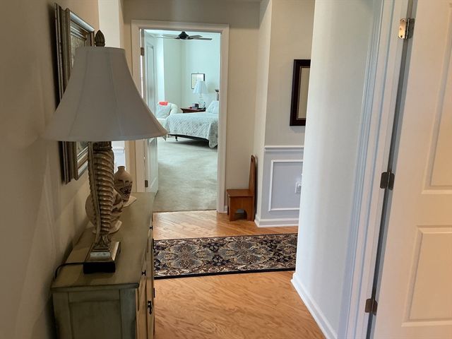 2 Francis Dr. 401, Andover, MA 01810