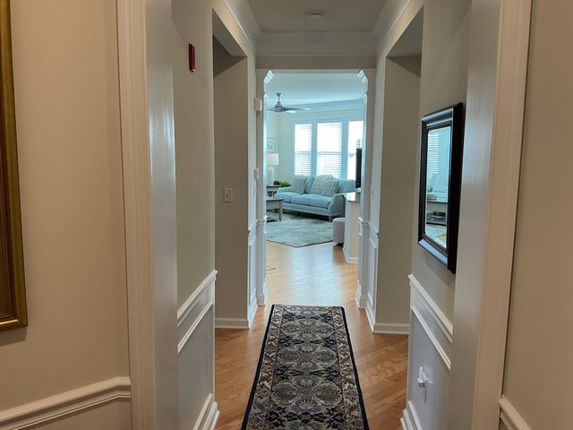 2 Francis Dr. 401, Andover, MA 01810