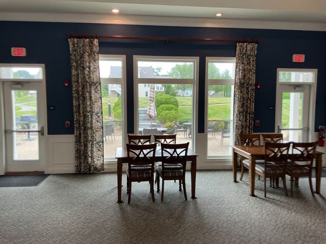 2 Francis Dr. 401, Andover, MA 01810