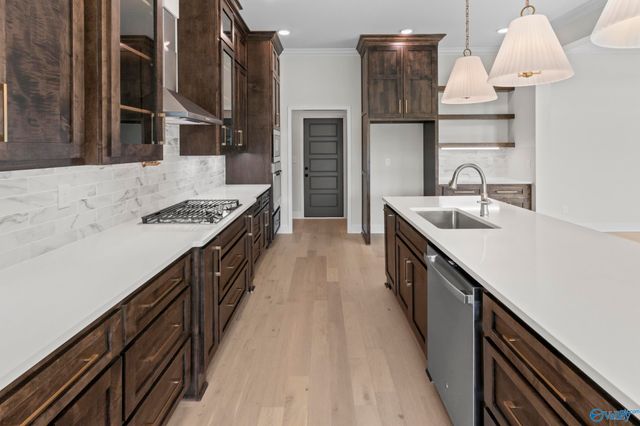 650 Silver Maple Drive, New Market, AL 35761